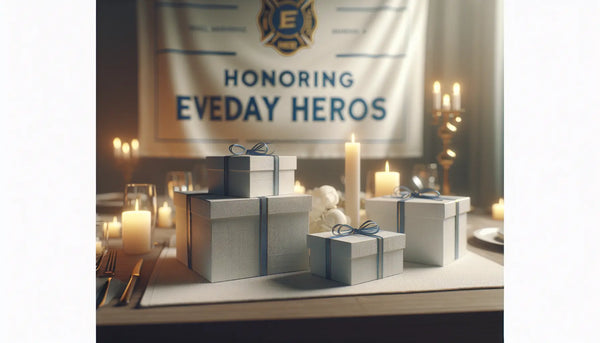 Feierliche Szene mit schlichten, eleganten Geschenken und Banner ‚Helfer des Alltags würdigen‘ in warmem Licht, um Feuerwehrleute wertzuschätzen.