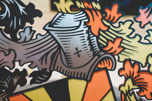 Einzigartige Umsetzung des Pro-Heraldica Wappens als Metallschild - Steelmonks