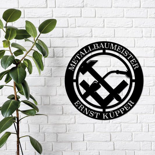 Das Zunftzeichen des Metallbaumeisters: Symbol für Handwerkskunst und Präzision
