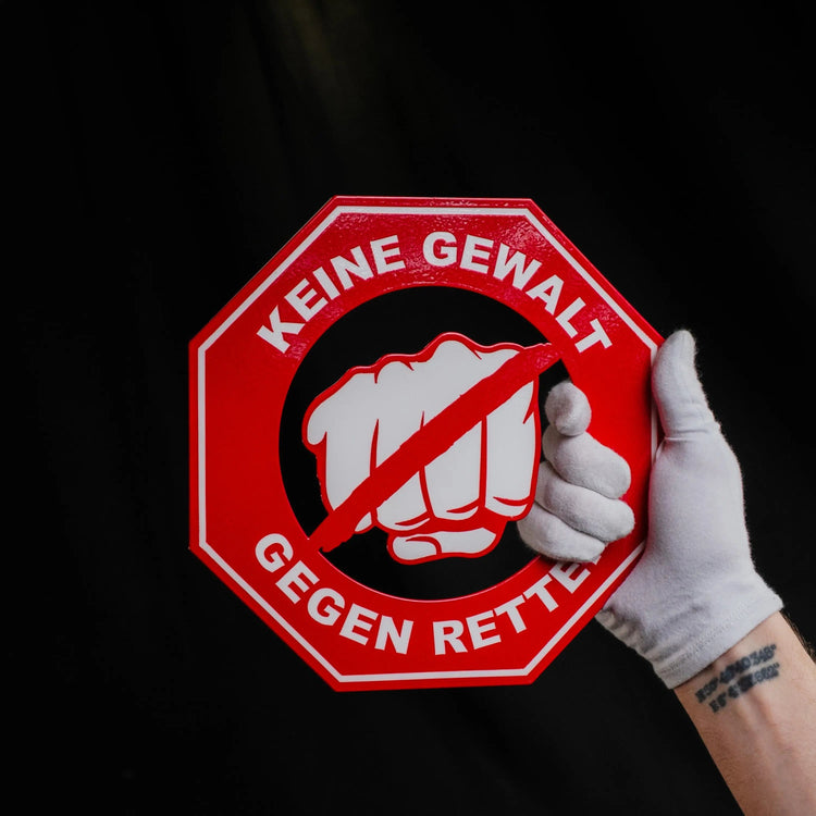 Keine Gewalt Schild Steelmonks
