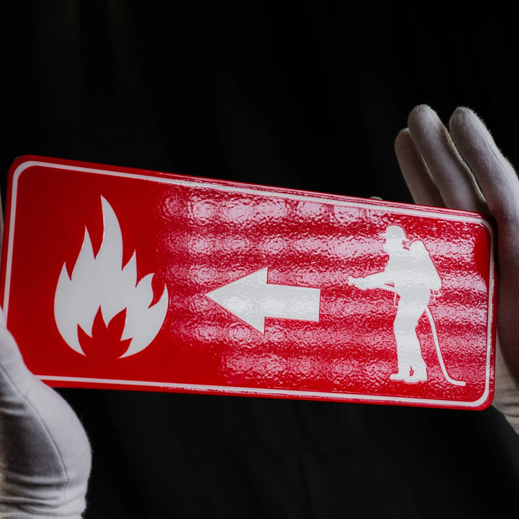 Fire Exit Schild Steelmonks