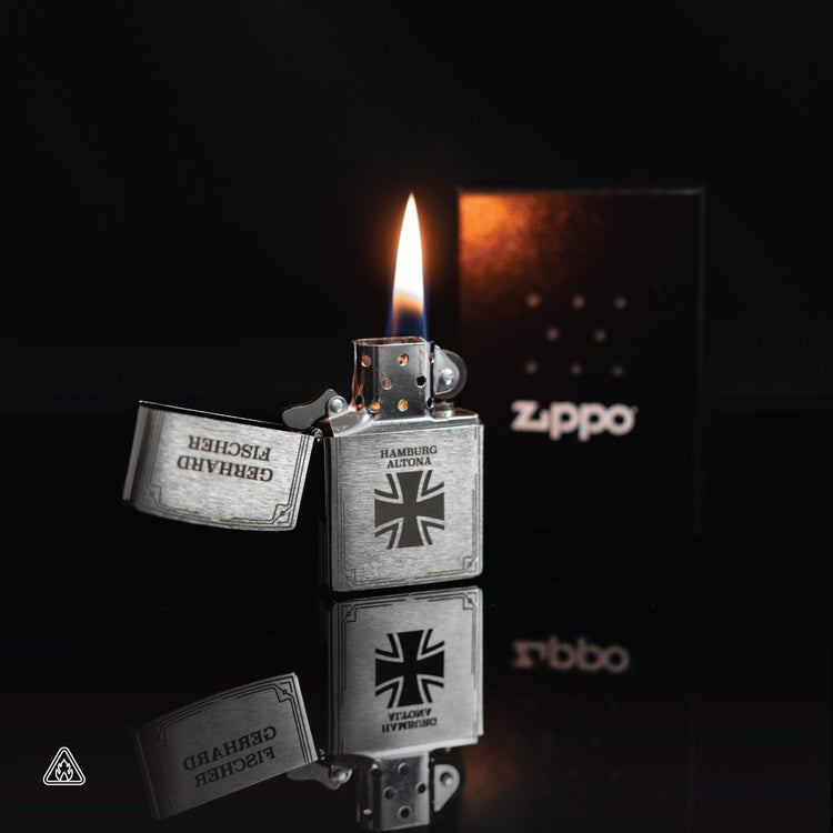 Eisernes Kreuz Feuerzeug (Zippo®)