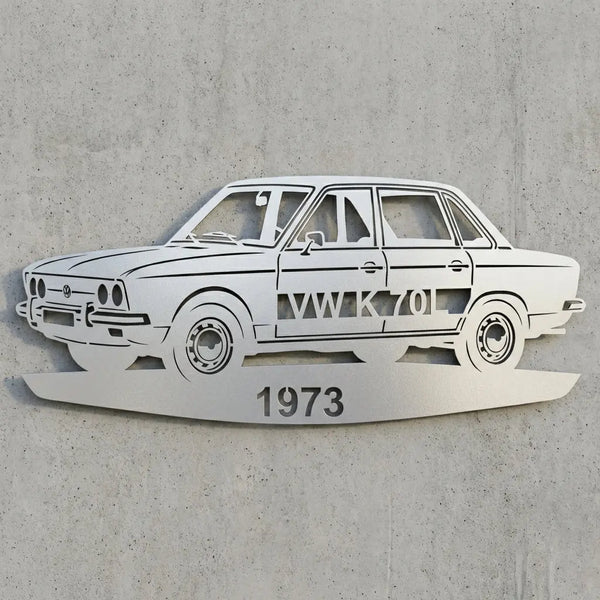 VW K 70L 1973 – Autosilhouette Wandschild Steelmonks