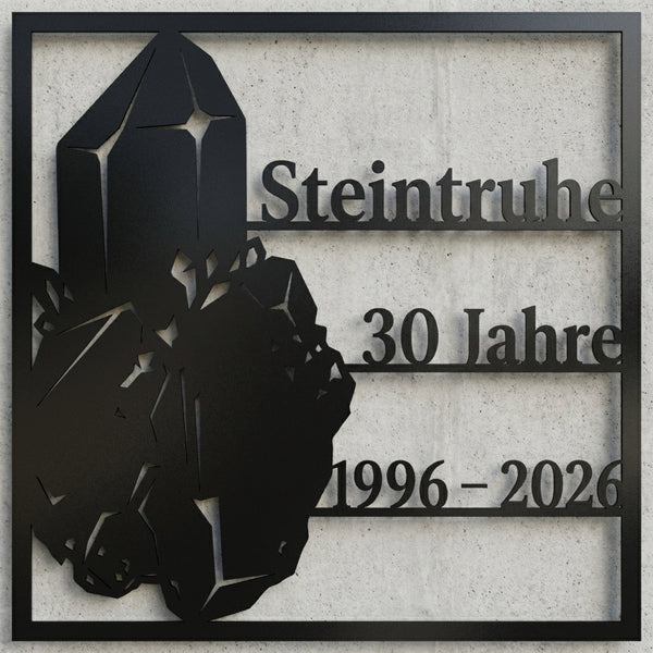 Rechteckiges Jubiläumsschild „Steintruhe“ – 30 Jahre (1996–2026)