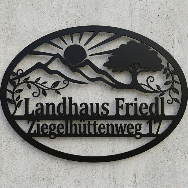 Ovales Landhaus-Wandschild „Landhaus Friedl“