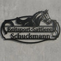 Türschild Reitsport-Sattlerei Schuckmann Steelmonks