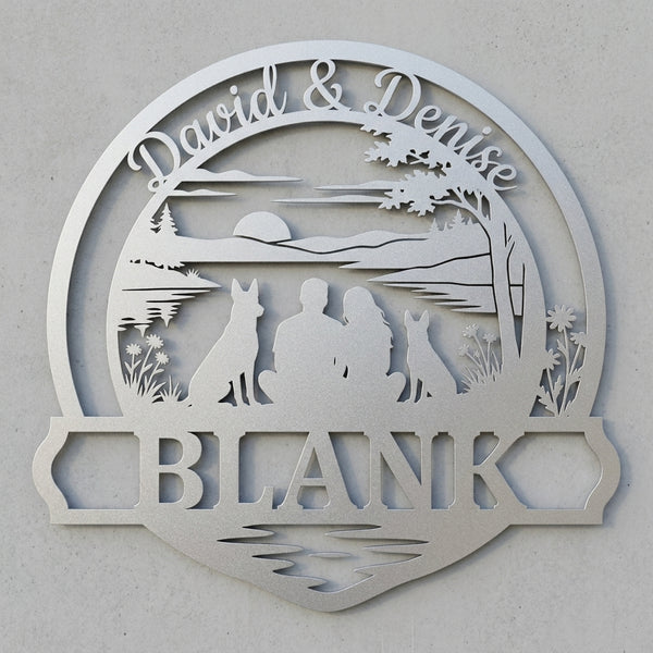 Familienschild BLANK – Paar am See mit zwei Malinois