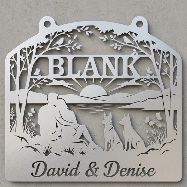 Emblem-Wandschild BLANK – Paar am See mit zwei Malinois