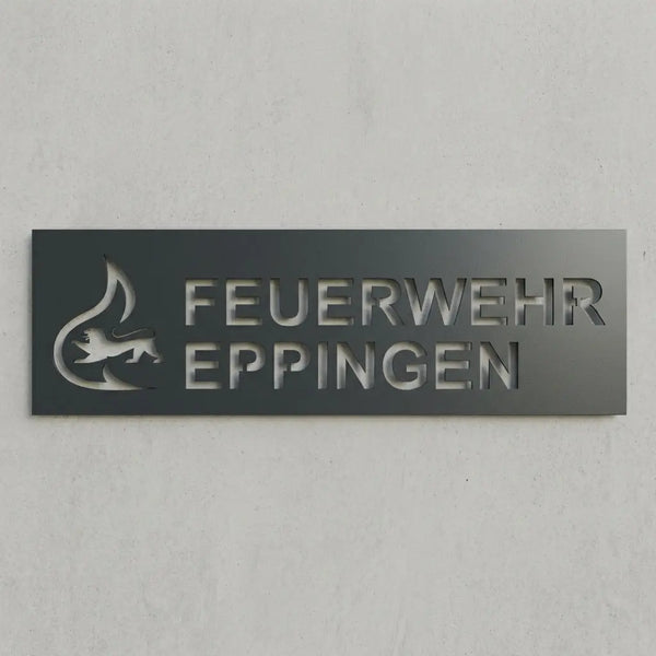 Rechteckiges Logo-Wandschild – negativ ausgeschnitten Steelmonks