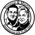 Ovales Partnerschild Yvonne & Martin