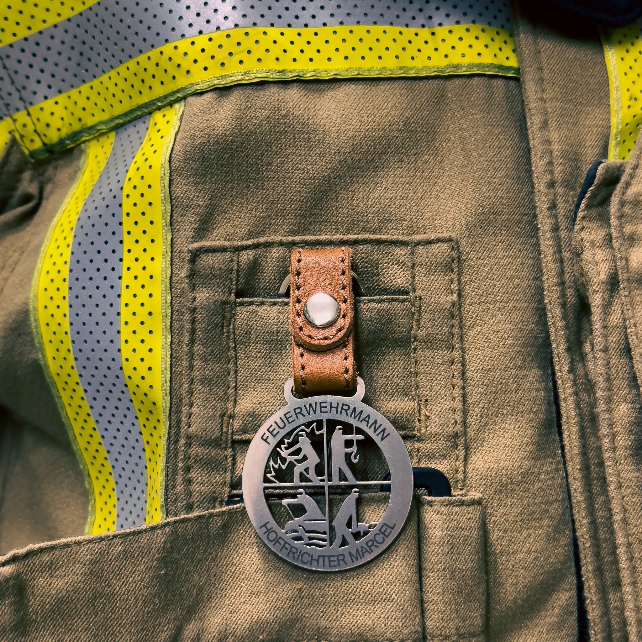🚒 Stolzes Feuerwehr-Signet: Ein Anhänger, der Helden ehrt! — Steelmonks